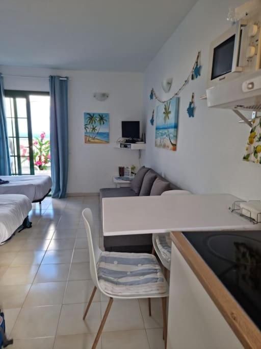 Caleta Paraiso 135 Appartement Costa De Antigua